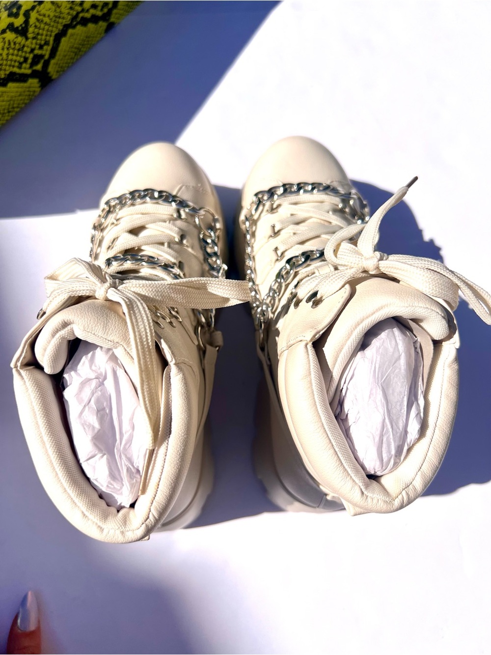 Chunky Platform Combat
Boots w/Silver Chains in Off White/Cream; Military Grunge - Picture 13 of 15